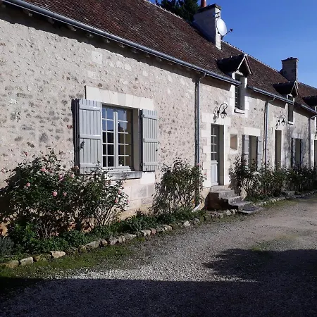 Grand Gite Au Chateau De Betz-Le-Chateau Exterior photo